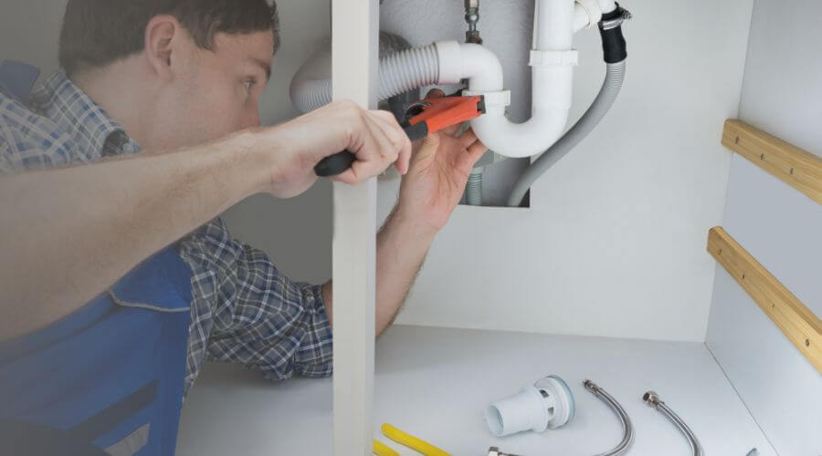 Professional bathroom faucet installation in Devine, TX
